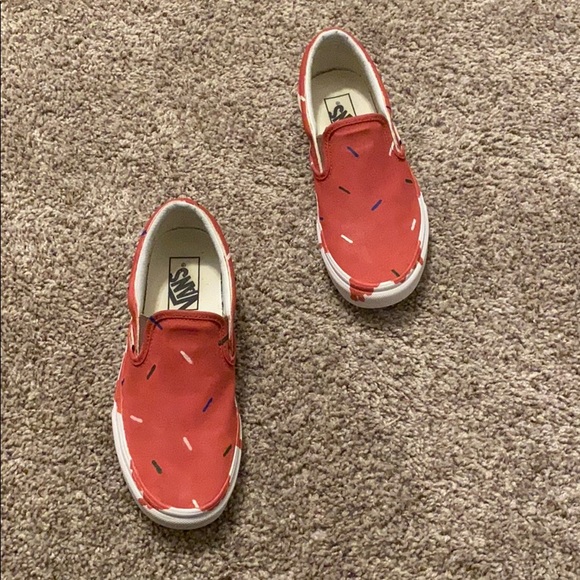 Customized Vans - Picture 4 of 4